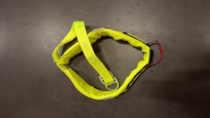 Helicopter hoisting rescue belt