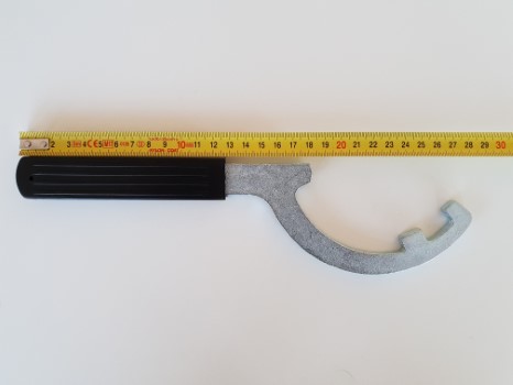 Storz wrench