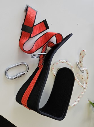 Lifebelt with 1.5mtr line and hook