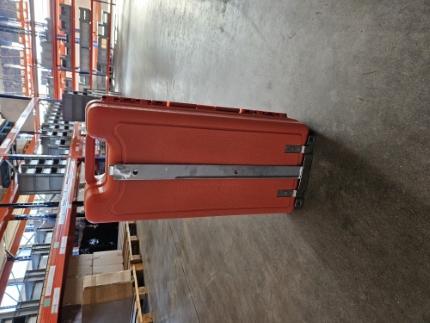 Wallmounted box for storing-displaying  EEBD