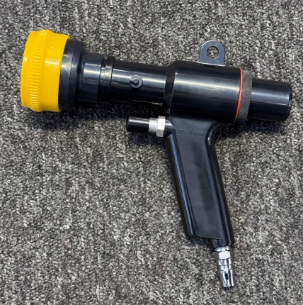 Airpistol for filling dunnage bags