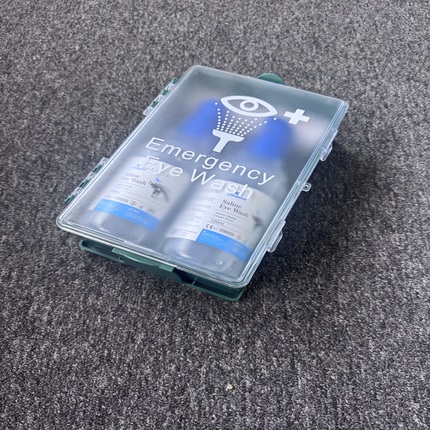 Wall mounted eyewash station box with 2 x 500ml bottles