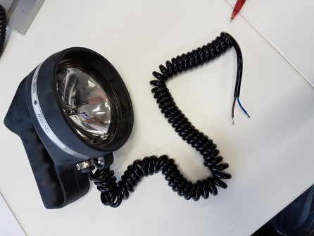 MED appr. Search light 12v