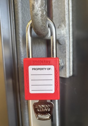 Padlock 38mm steel shackle