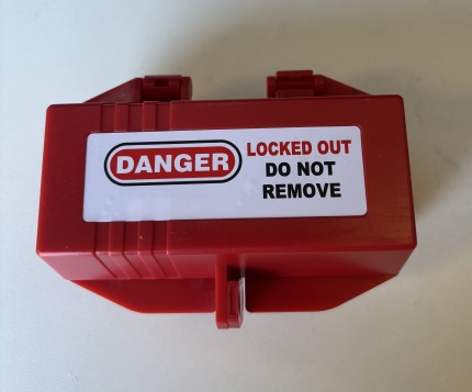 TTT Do not operate tag