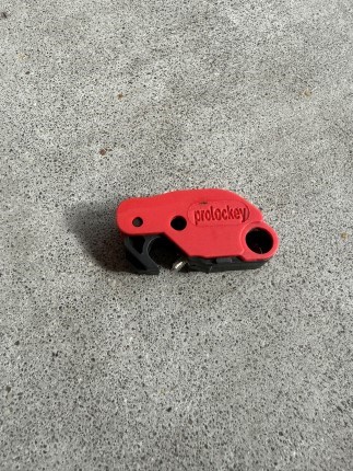 TTT Do not operate tag